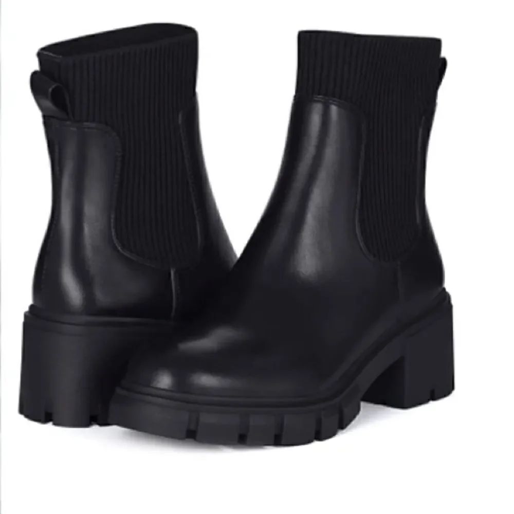Chunky Black Boot    - Picture 2 of 5